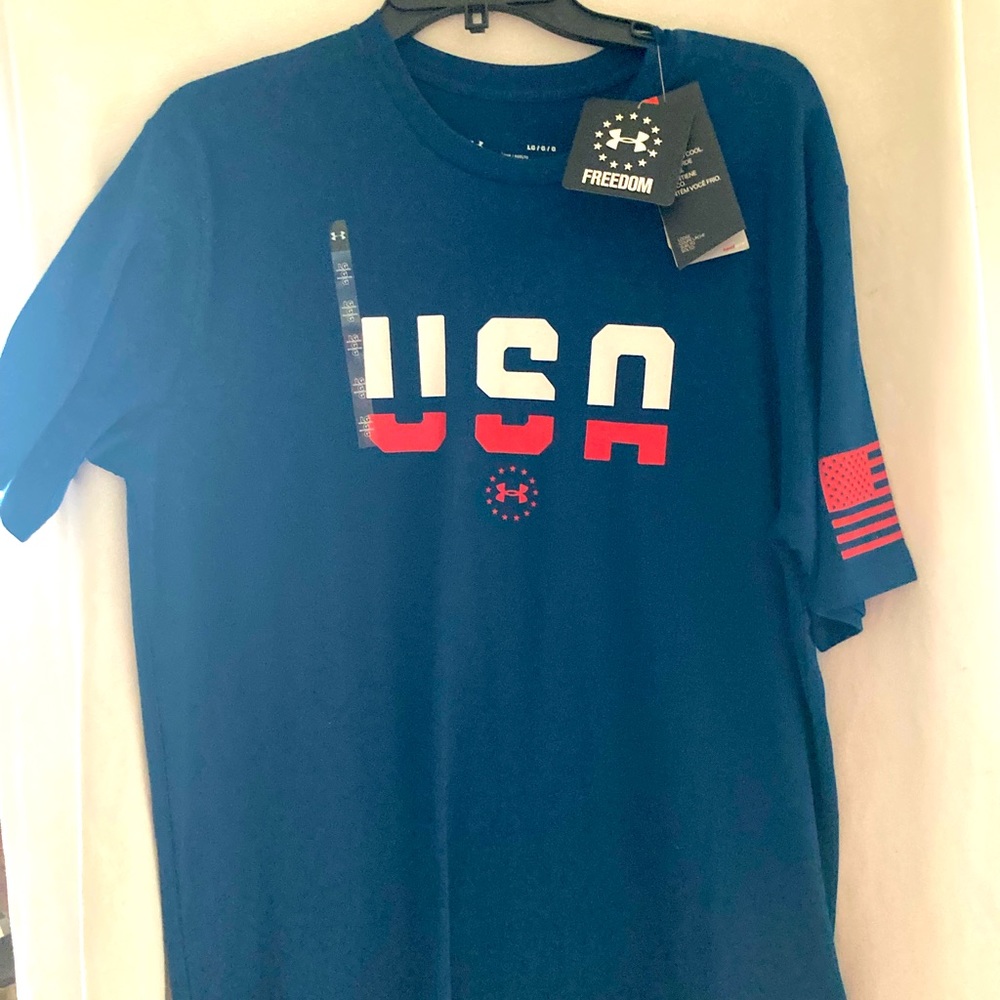 Under Armor Men’s tshirt